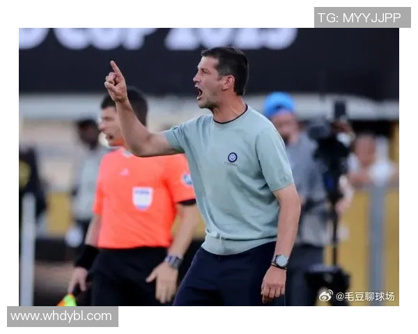 科斯塔的足球旅程:从青训崛起到国际舞台的辉煌成就 科斯塔的足球旅程:从青训崛起到国际舞台的辉煌成就